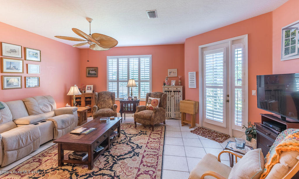 224 Intrepid Way Melbourne, FL 32903 - Photo 10 of 34 224IntrepidWay-62-HDR