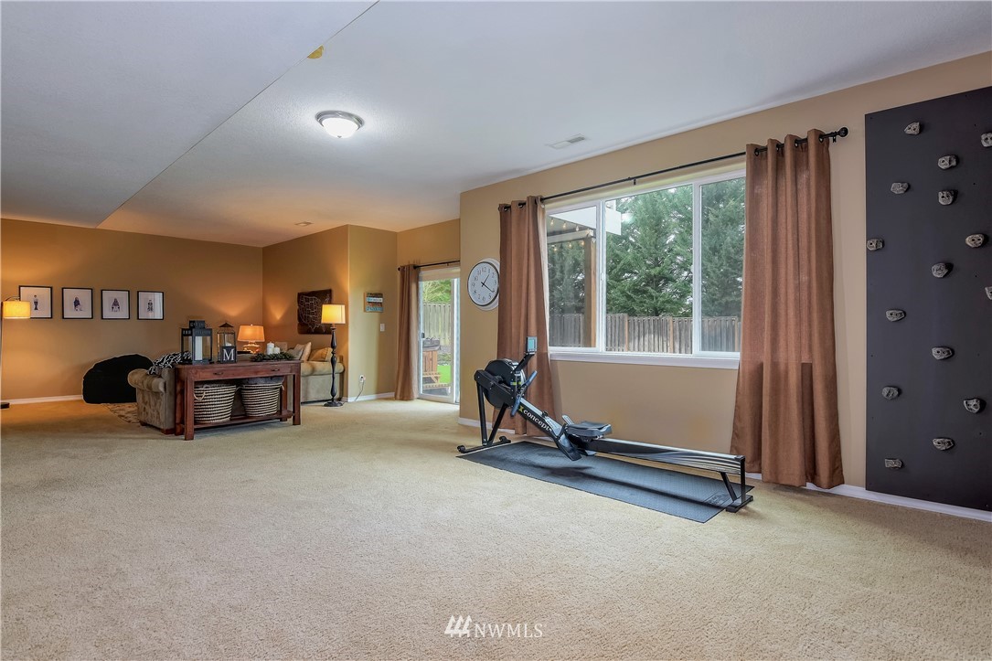 2703 Northeast 159th Circle Ridgefield, WA 98642 - Photo 18 of 22 Gallery Image 18