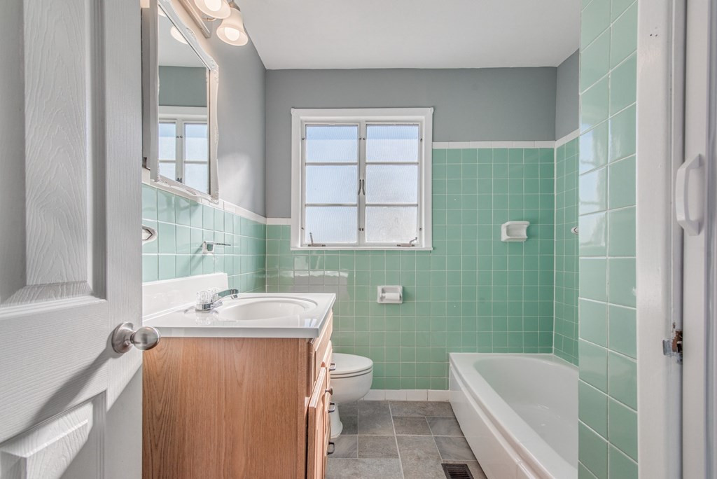 2614 Richmond Hill Road Augusta, GA 30906 - Photo 8 of 18 Gallery Image 8