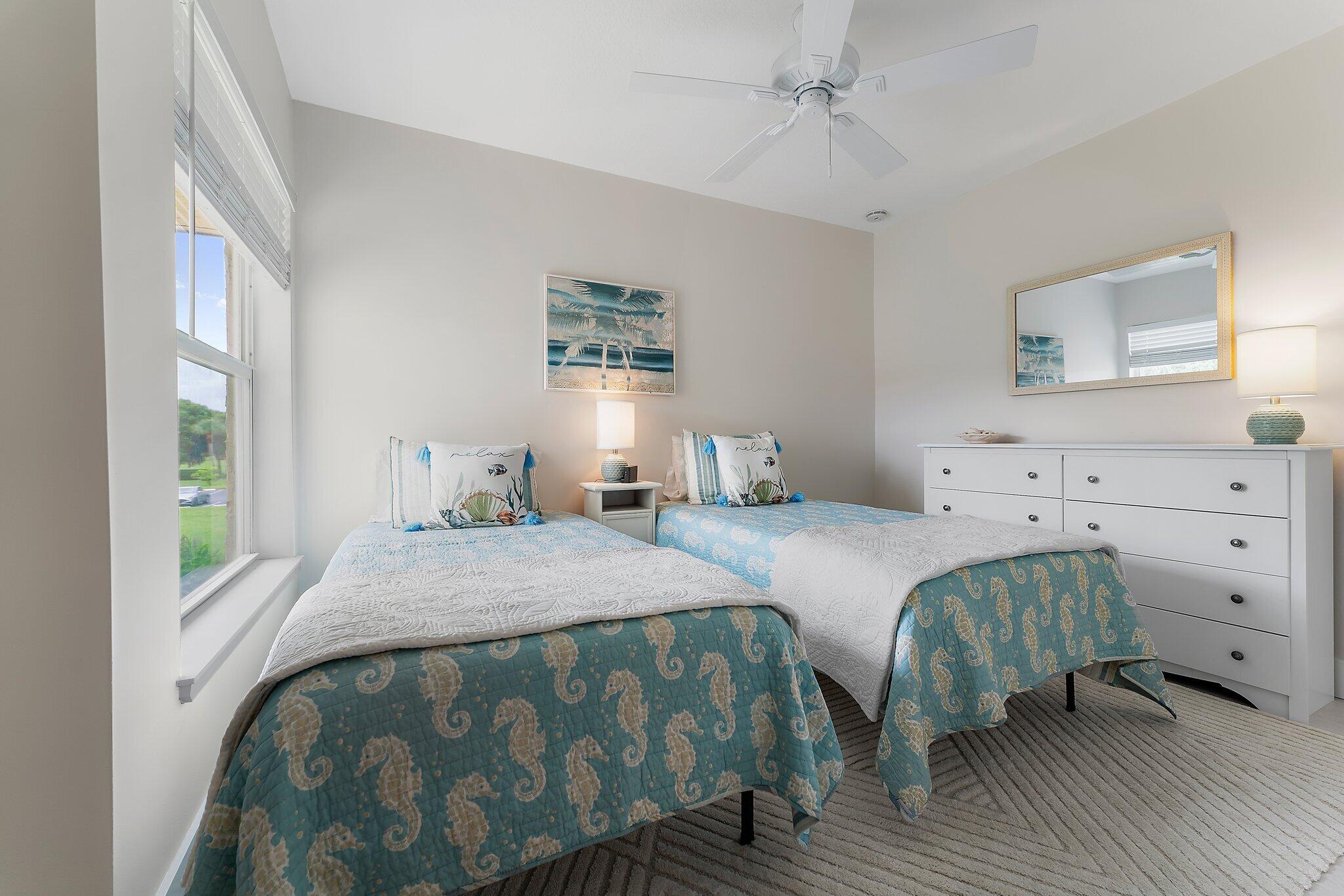 717 Highway 1, Unit 804 Jupiter, FL 33477 - Photo 31 of 45 Guest bedroom with 2 twins