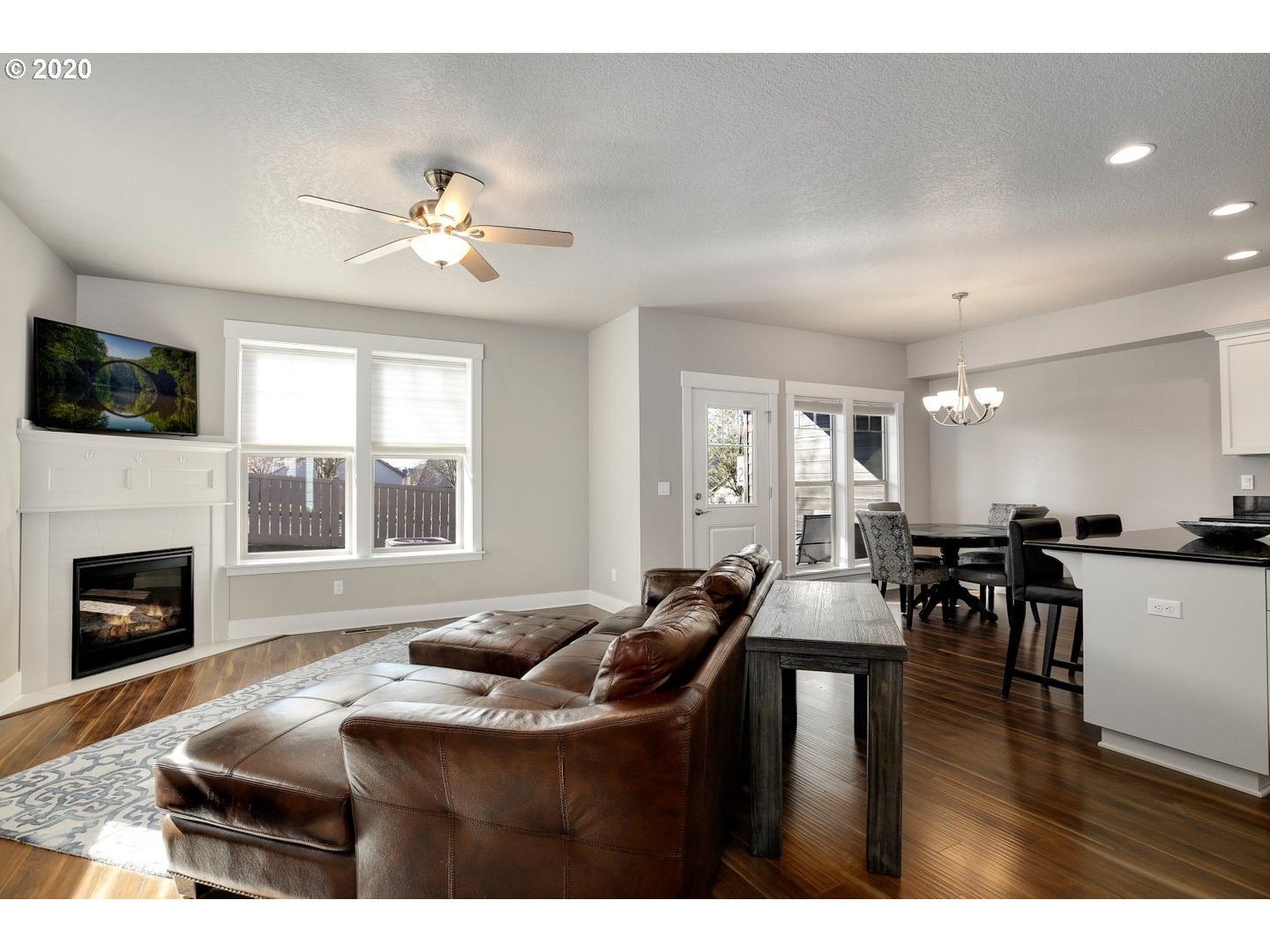 15508 Southeast Cobalt Loop Damascus, OR 97089 - Photo 4 of 32