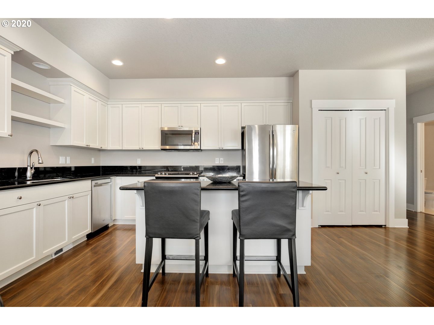 15508 Southeast Cobalt Loop Damascus, OR 97089 - Photo 10 of 32