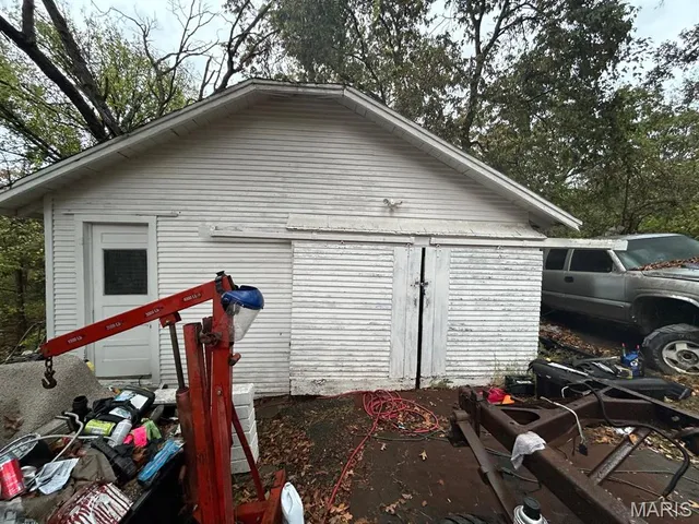 $100,000 | 311 South Alma Street, Nevada, MO 64772