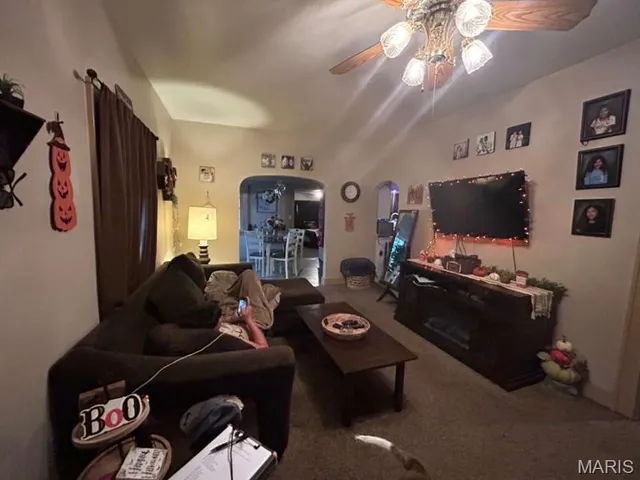 $100,000 | 311 South Alma Street, Nevada, MO 64772