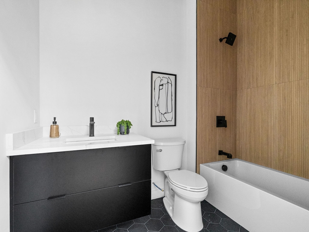 22 High Street, Unit PH13 Boston, MA 02122 - Photo 13 of 16