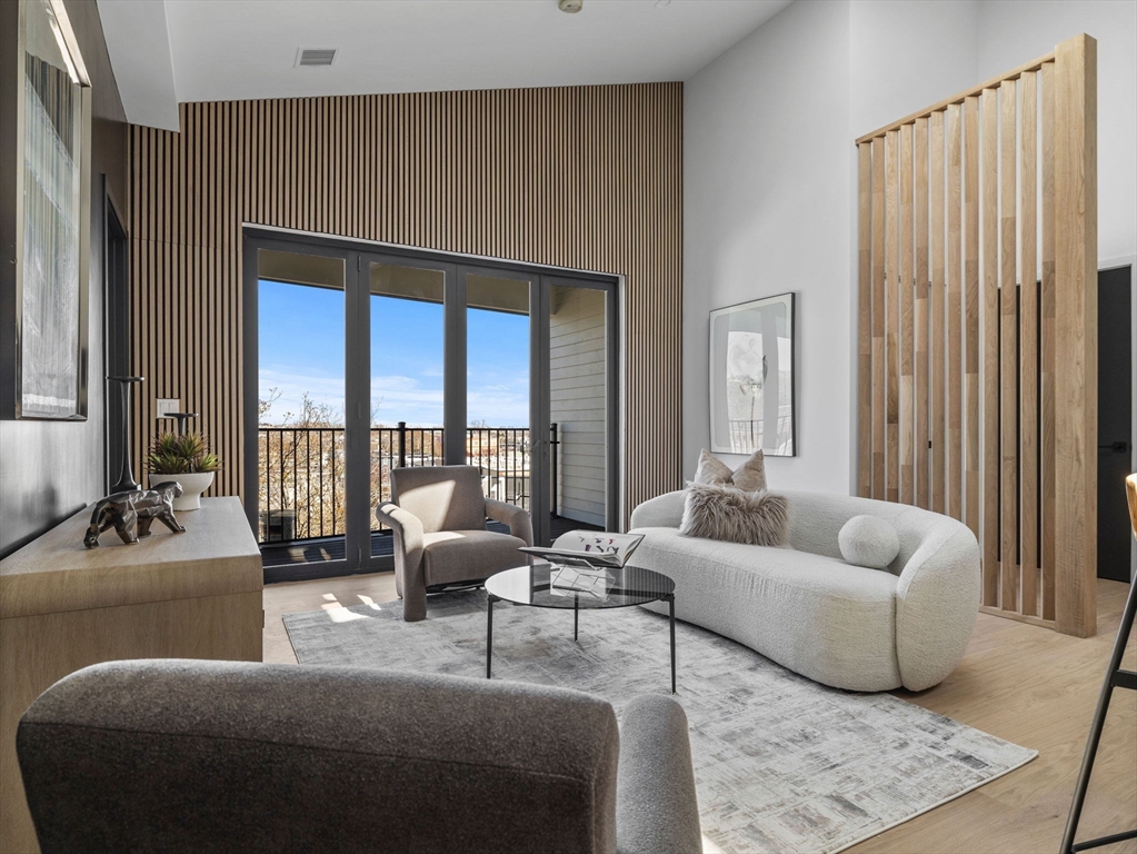 22 High Street, Unit PH13 Boston, MA 02122 - Photo 3 of 16