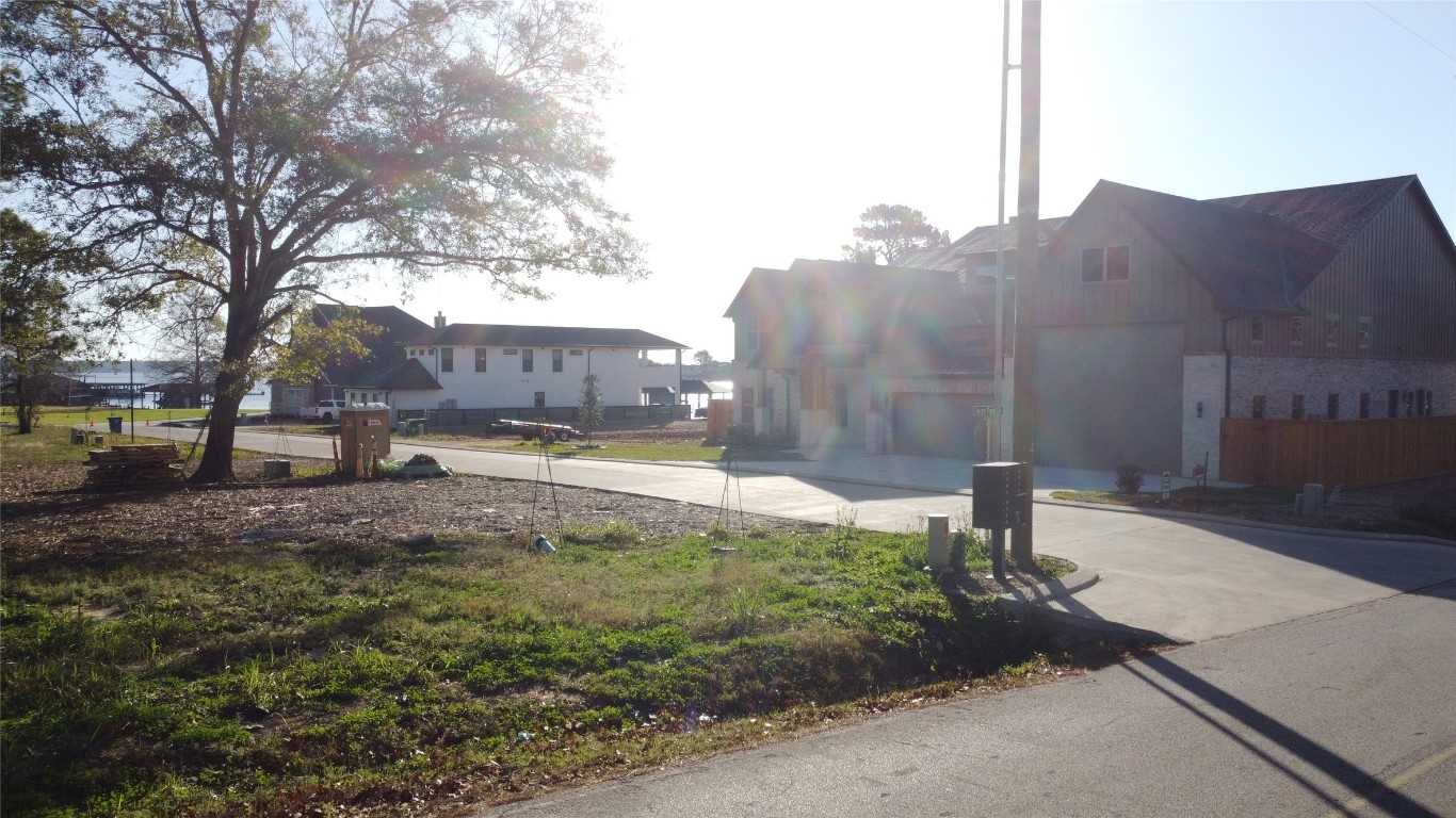 14163 Teel Road Montgomery, TX 77356 - Photo 15 of 18