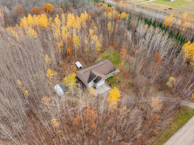$559,900 | 21564 Sugarbush Lane, Cohasset, MN 55721