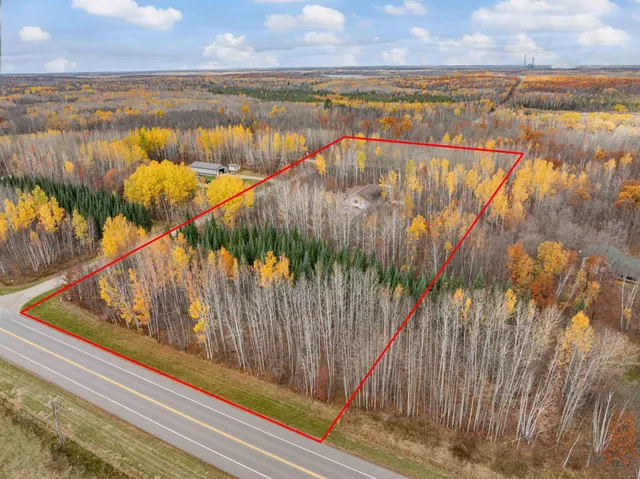 $559,900 | 21564 Sugarbush Lane, Cohasset, MN 55721