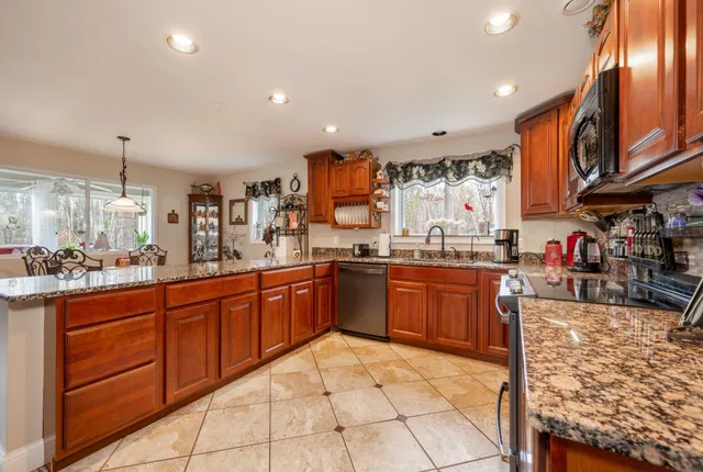 $559,900 | 21564 Sugarbush Lane, Cohasset, MN 55721