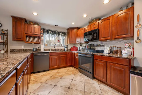 $554,900 | 21564 Sugarbush Lane, Cohasset, MN 55721