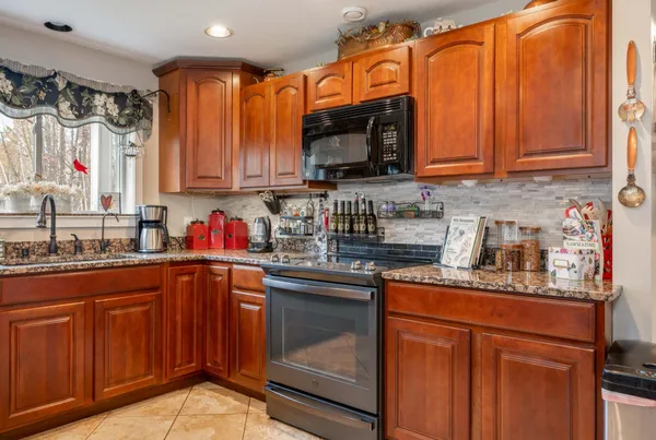 $554,900 | 21564 Sugarbush Lane, Cohasset, MN 55721