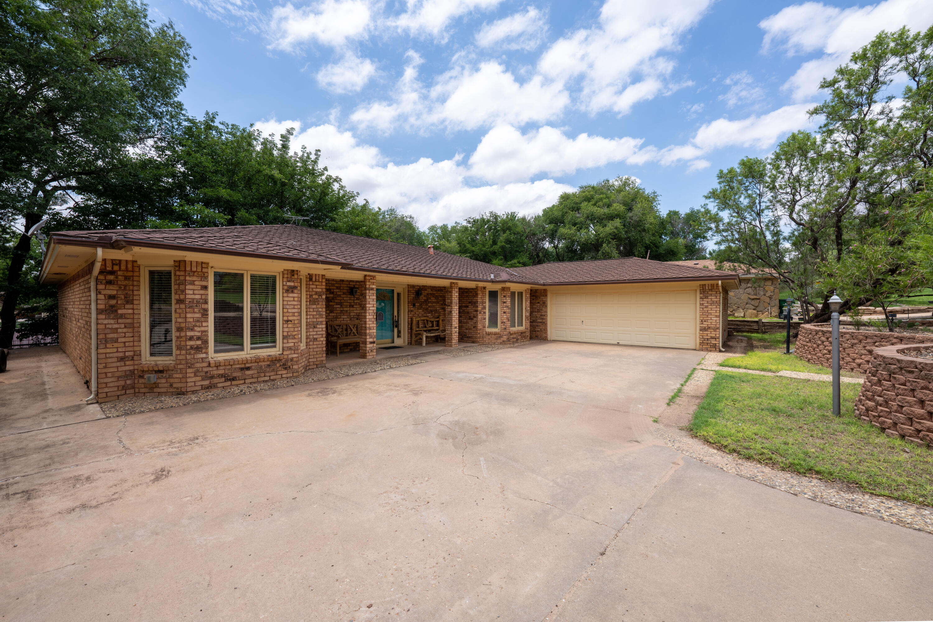 21 East Brookhollow Ransom Canyon, TX 79366 - Photo 5 of 68 21 E Brookhollow-5