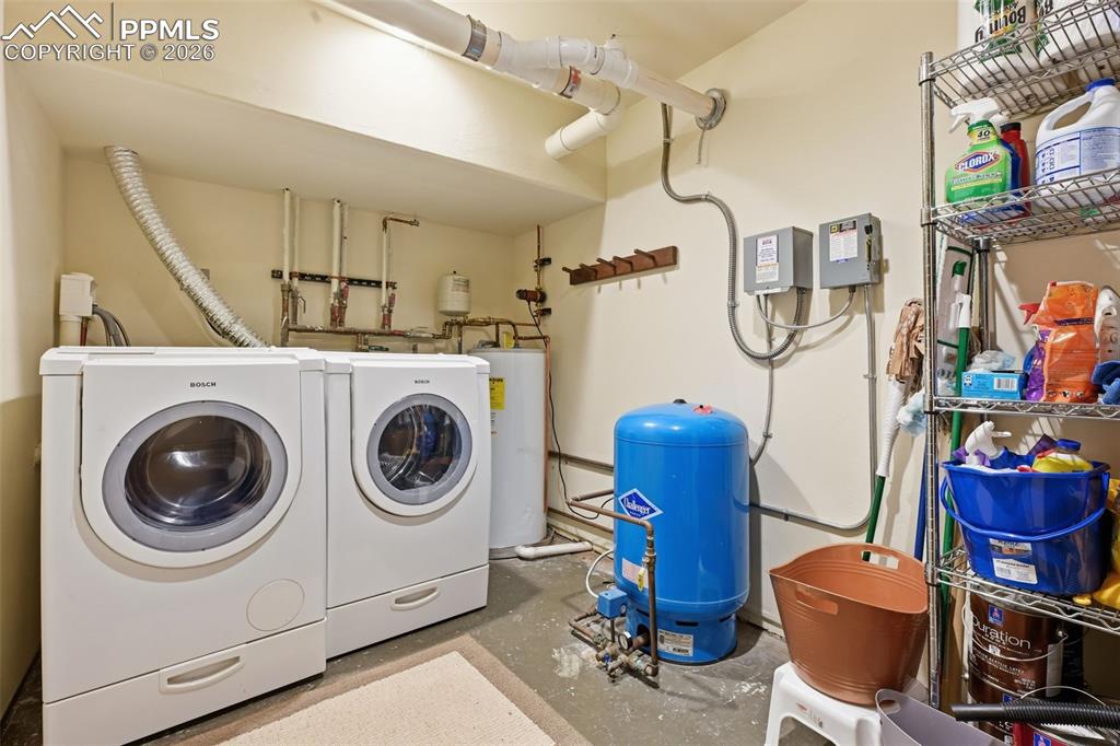 89 Ranch View Road Florissant, CO 80816 - Photo 35 of 50 Bosch washer and dryer are included.