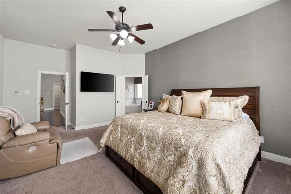 $345,000 | 118 Basswood Drive, Red Oak, TX 75154