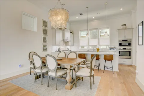 $587,000 | 3317 West 11th Street, Houston, TX 77008