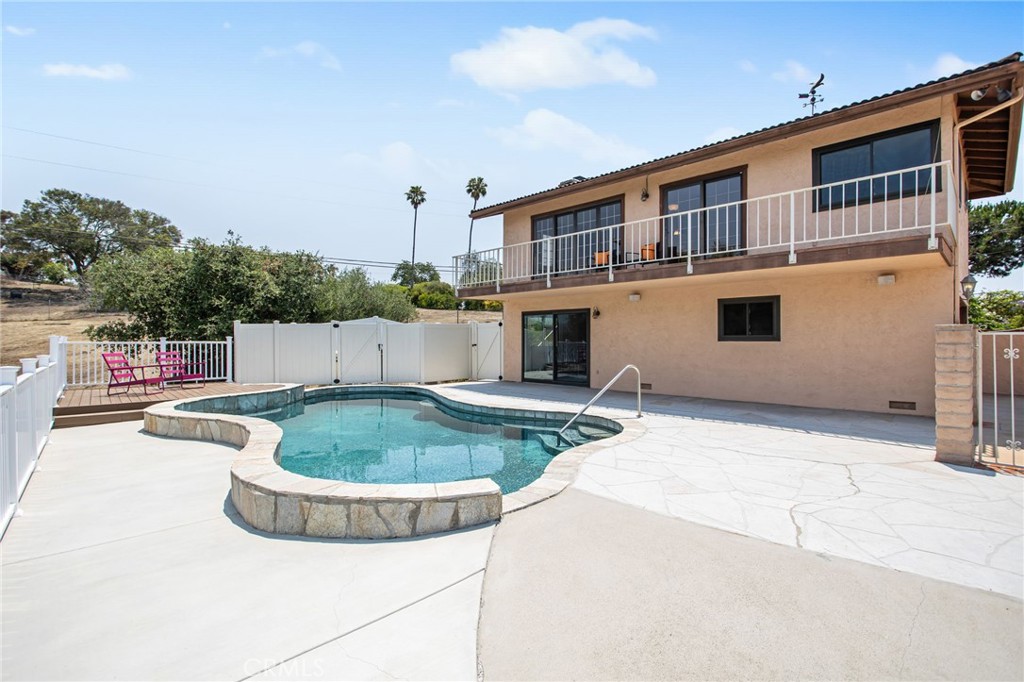 1238 Barbara Drive Vista, CA 92084 - Photo 4 of 49