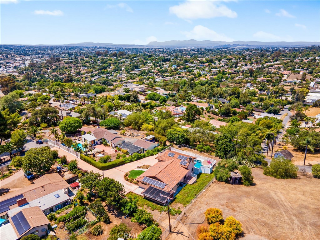 1238 Barbara Drive Vista, CA 92084 - Photo 45 of 49