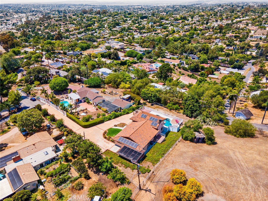 1238 Barbara Drive Vista, CA 92084 - Photo 46 of 49