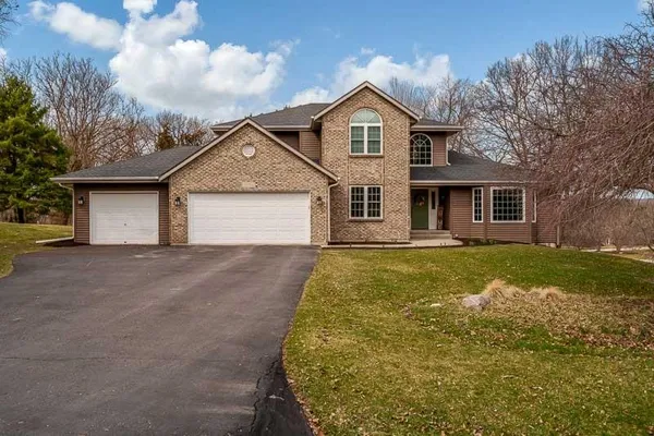 $549,900 | 12192 Carberry Lane, Roscoe, IL 61073