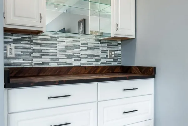 $549,900 | 12192 Carberry Lane, Roscoe, IL 61073