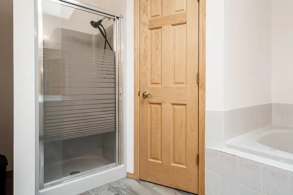 $549,900 | 12192 Carberry Lane, Roscoe, IL 61073