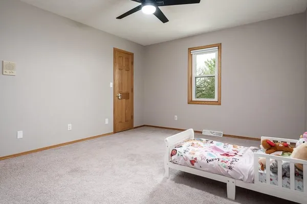 $549,900 | 12192 Carberry Lane, Roscoe, IL 61073