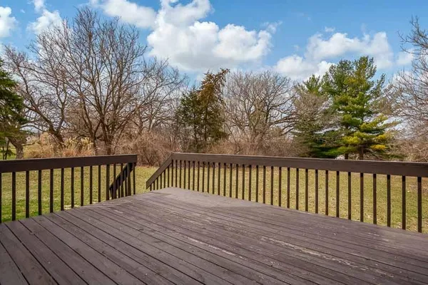 $549,900 | 12192 Carberry Lane, Roscoe, IL 61073