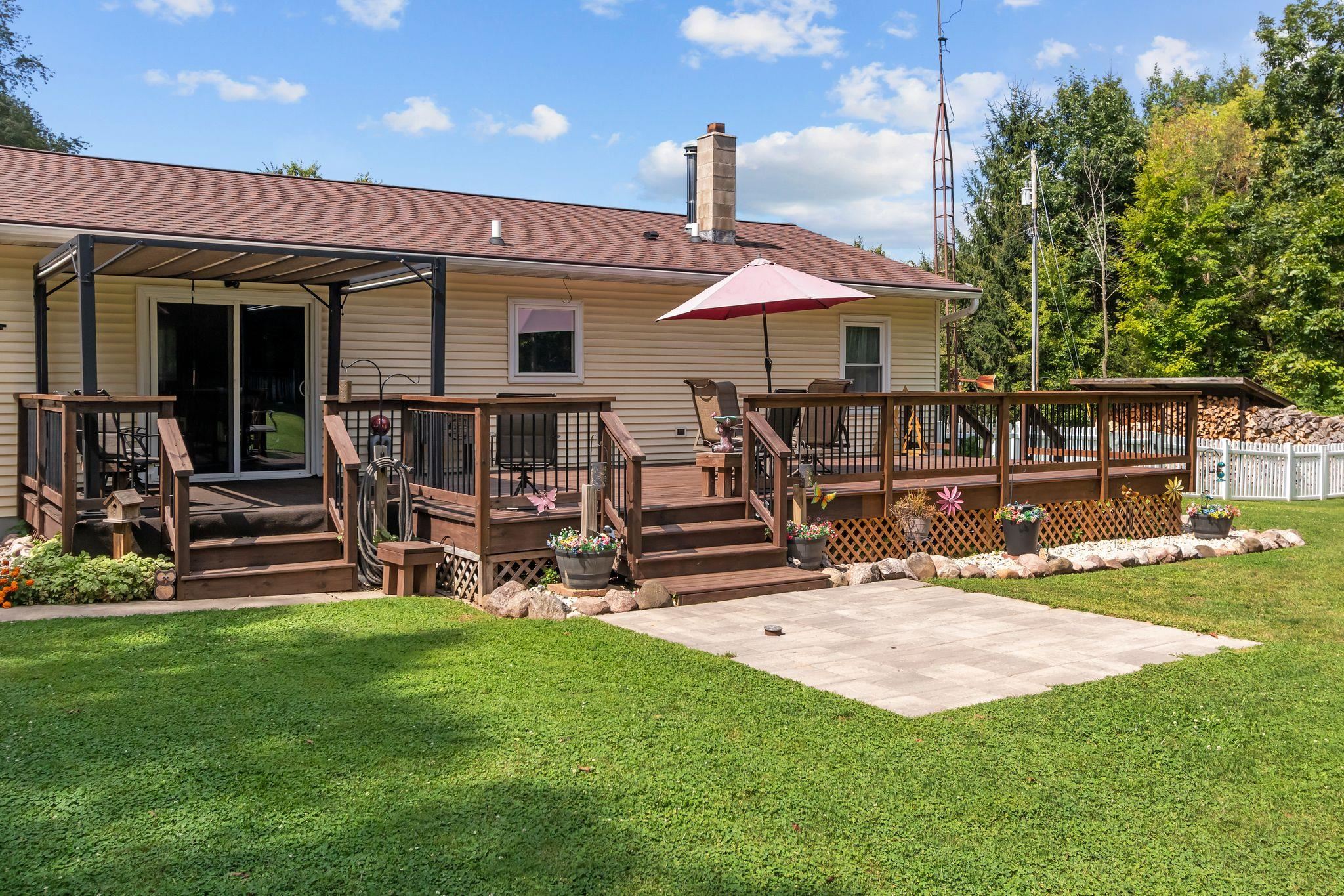 N5328 Collier Road New London, WI 54961 - Photo 16 of 49 Gallery Image 16
