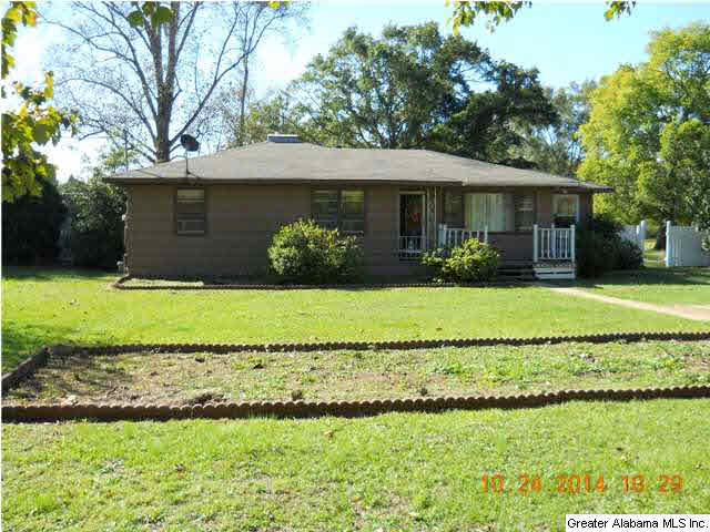 732 McClinton Lane Southwest Bessemer, AL 35022 - Photo 1 of 26