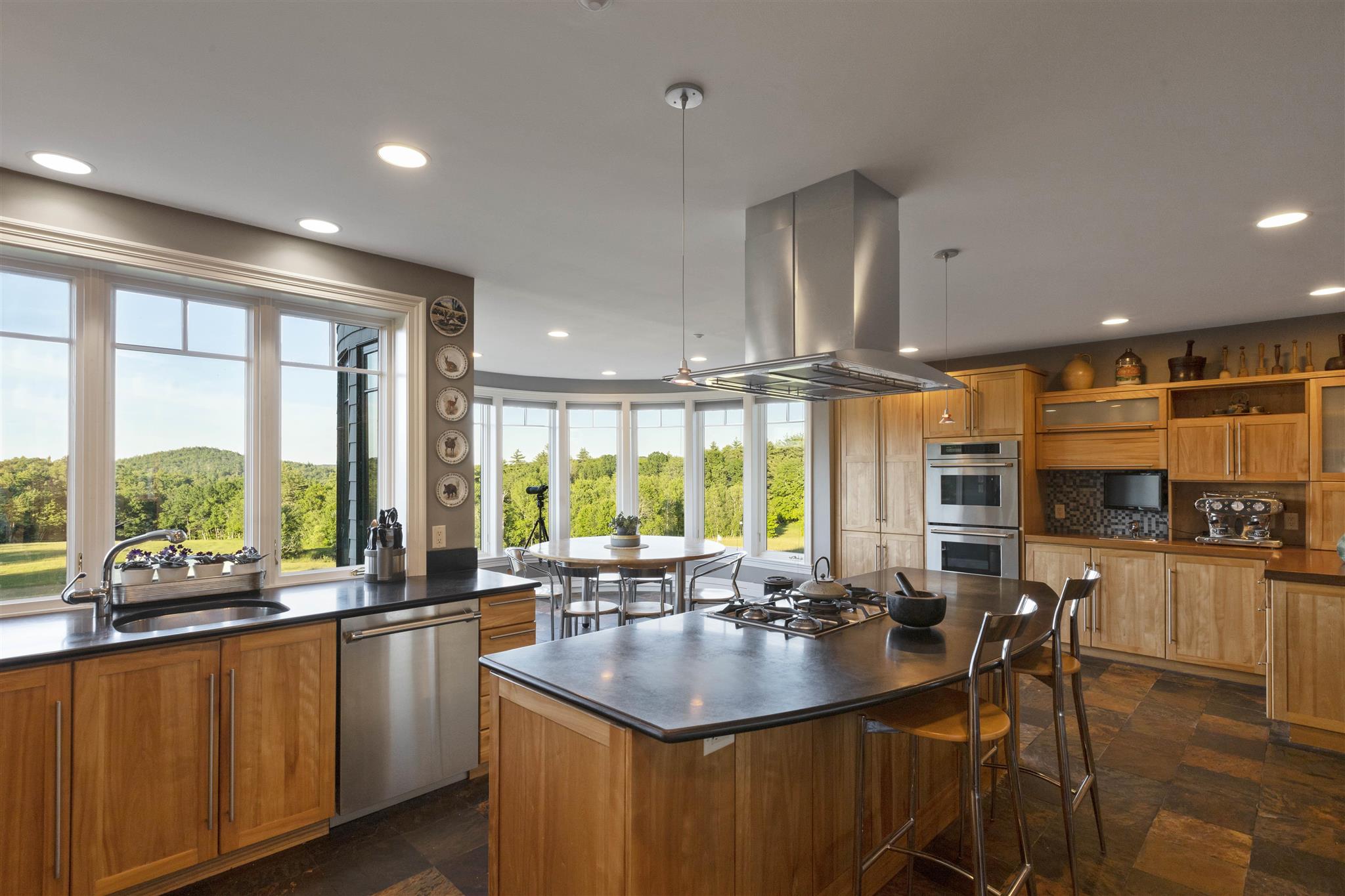 84 Canaan Back Road Barrington, NH 03825 - Photo 16 of 40