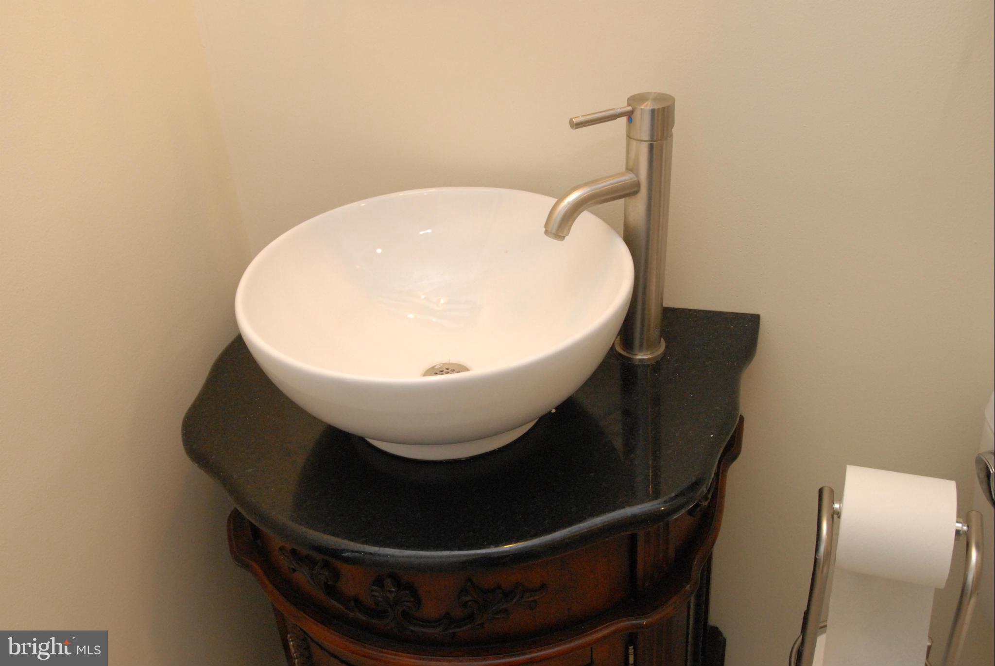 35 Thrush Road Sterling, VA 20164 - Photo 13 of 20 Bath (Master)