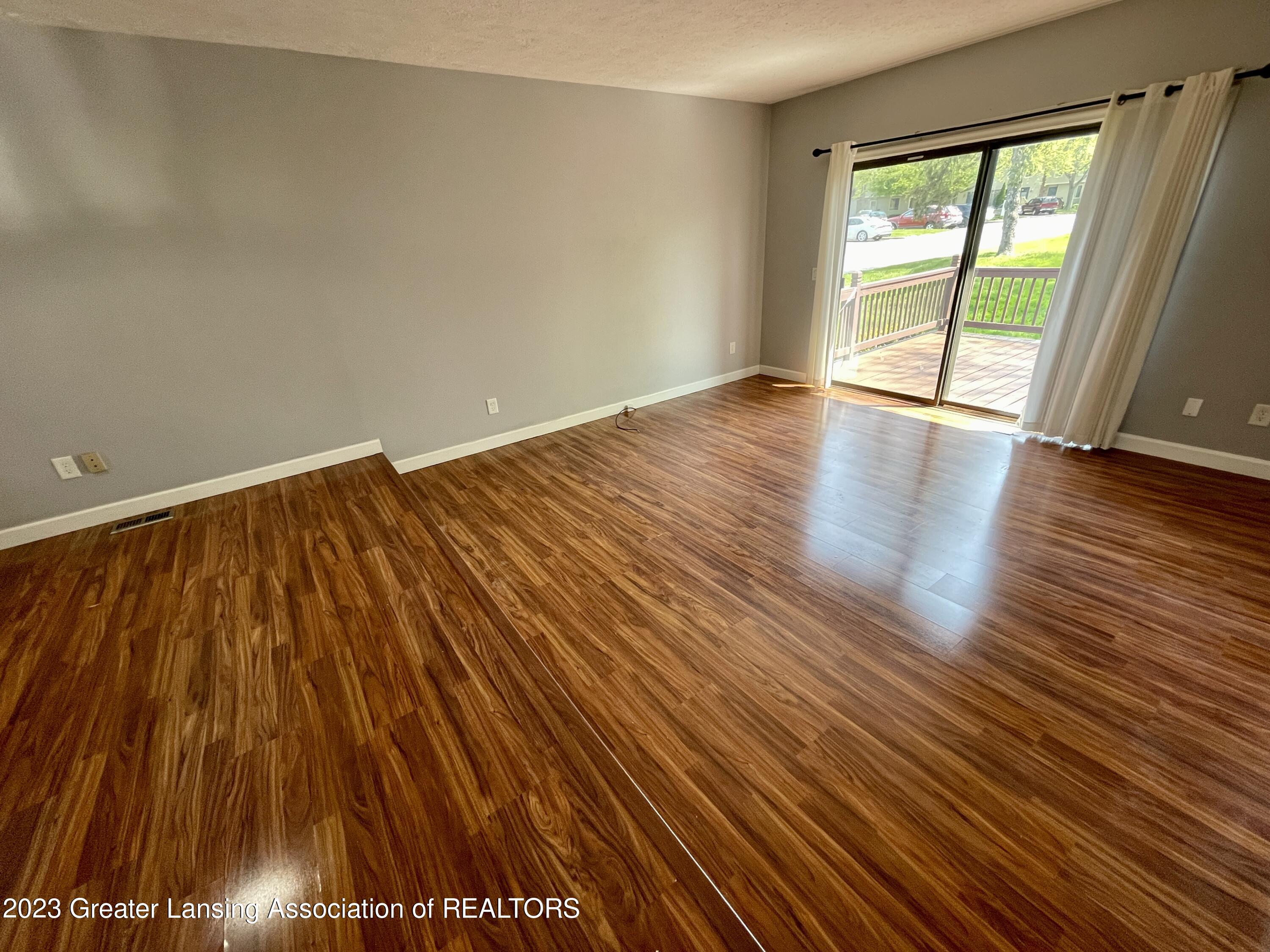5810 Okemos Road Haslett, MI 48840 - Photo 5 of 12 IMG_8531