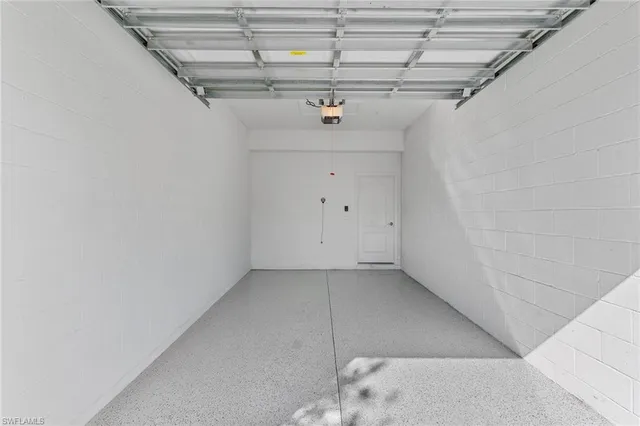 $2,500 | 2343 Sheen Lane, Unit 401, Naples, FL 34120