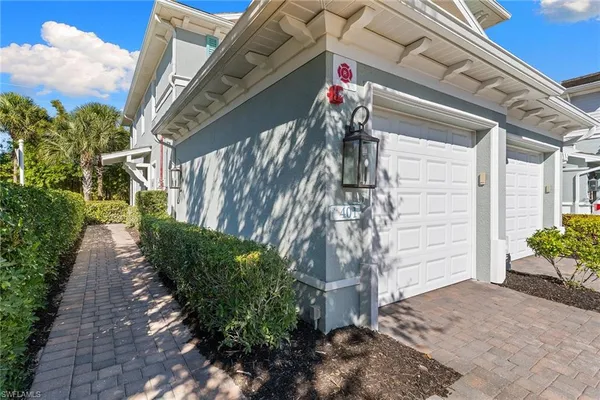 $2,500 | 2343 Sheen Lane, Unit 401, Naples, FL 34120