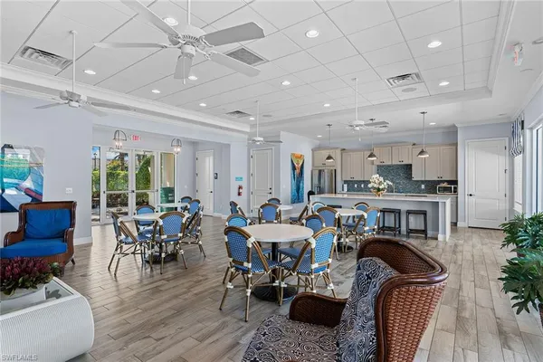 $2,500 | 2343 Sheen Lane, Unit 401, Naples, FL 34120