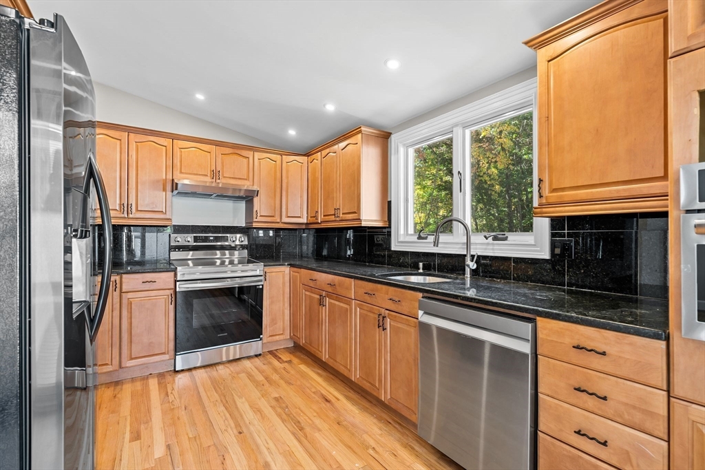 9 Home Avenue, Unit 1 Natick, MA 01760 - Photo 9 of 26