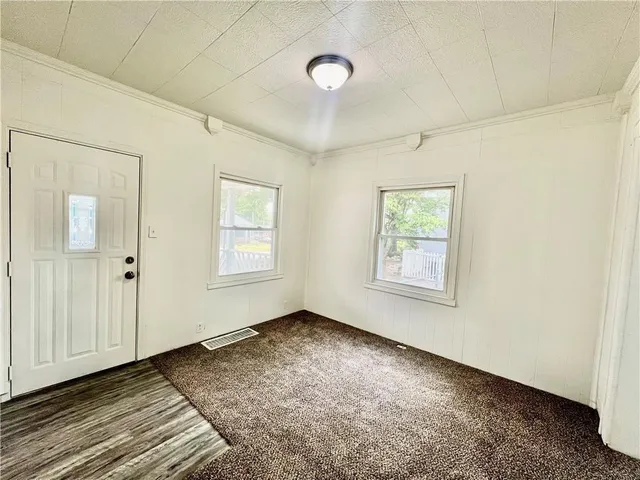 $112,000 | 10406 East Lexington Avenue, Independence, MO 64053