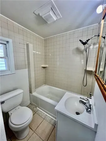 $111,000 | 10406 East Lexington Avenue, Independence, MO 64053