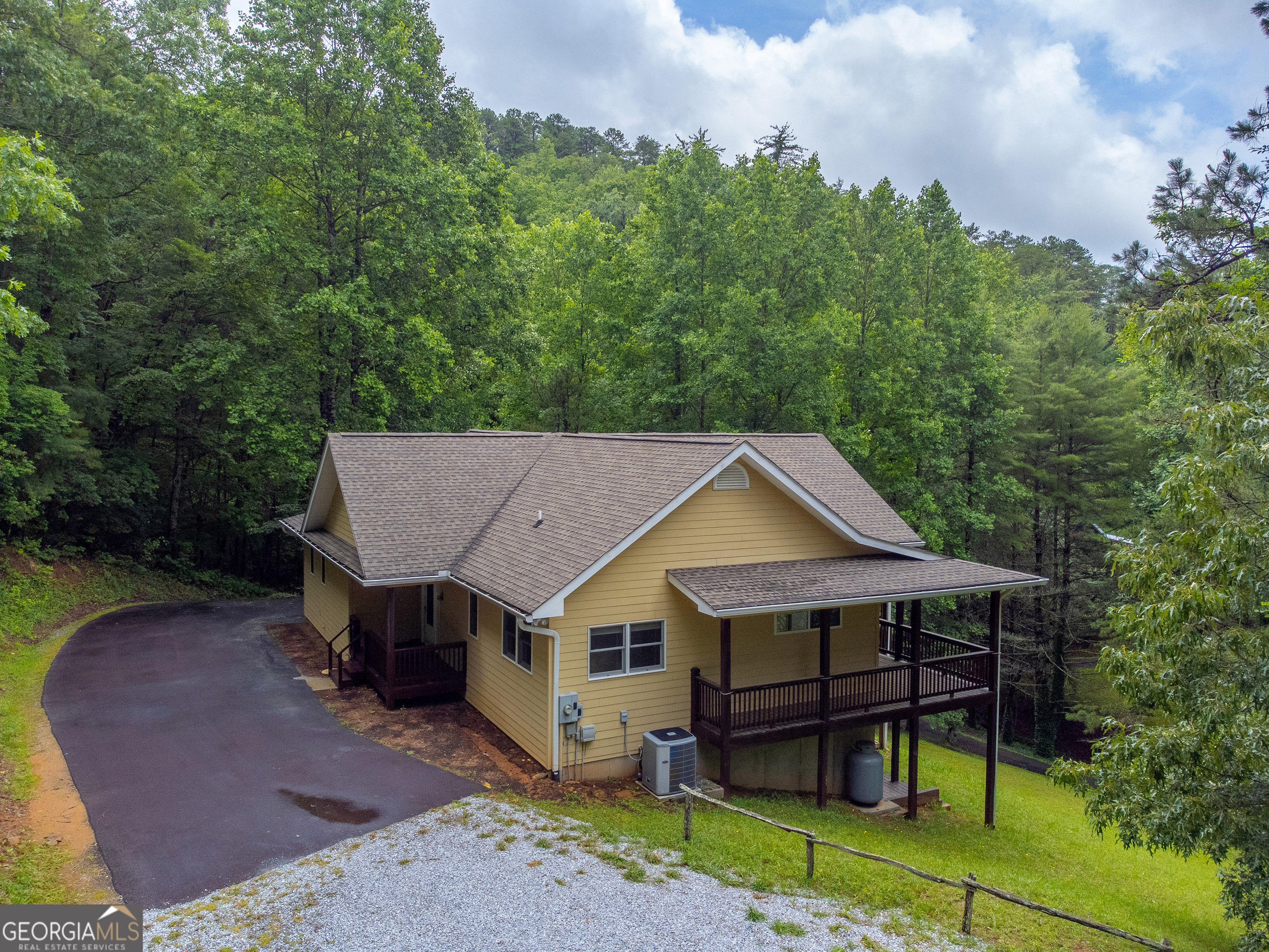 55 Cool Spring Lane Clayton, GA 30525 - Photo 2 of 44