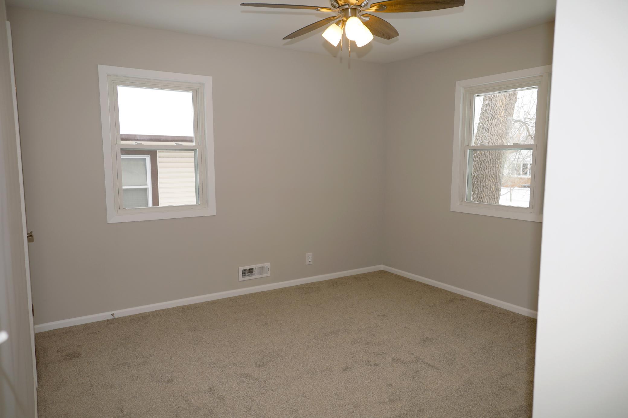 3549 Kyle Avenue North Crystal, MN 55422 - Photo 13 of 42