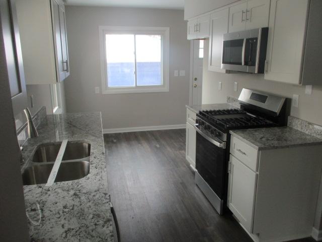 3549 Kyle Avenue North Crystal, MN 55422 - Photo 37 of 42