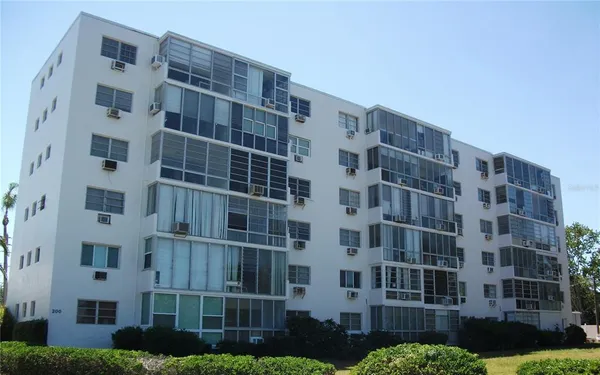$94,900 | 200 North Betty Lane, Unit 5F, Clearwater, FL 33755