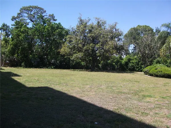 $94,900 | 200 North Betty Lane, Unit 5F, Clearwater, FL 33755