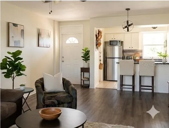 $94,900 | 200 North Betty Lane, Unit 5F, Clearwater, FL 33755