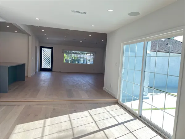 $5,200 | 18371 Lahey Street, Porter Ranch, CA 91326