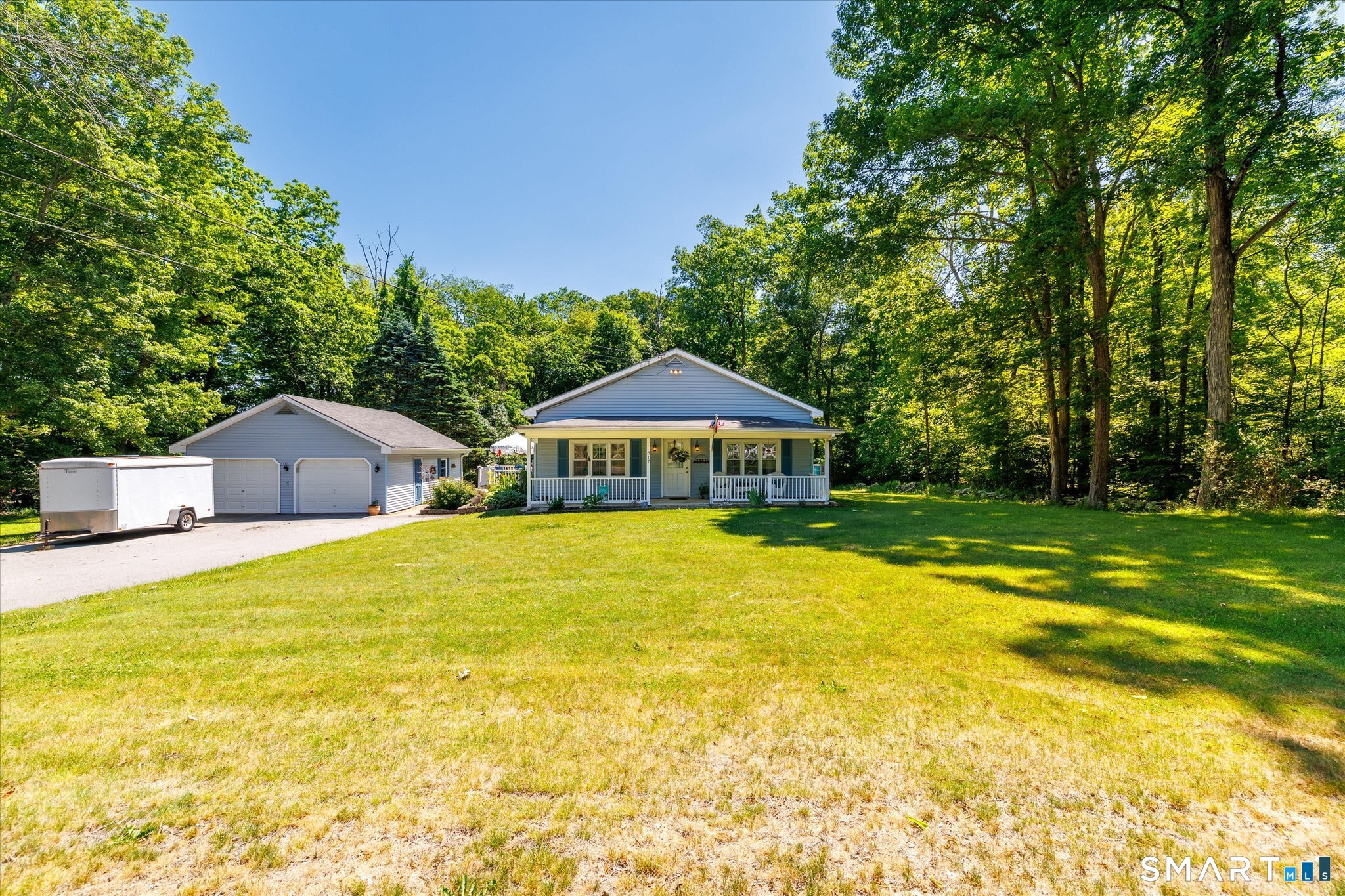 817 Thompson Road Thompson, CT 06277 - Photo 2 of 26