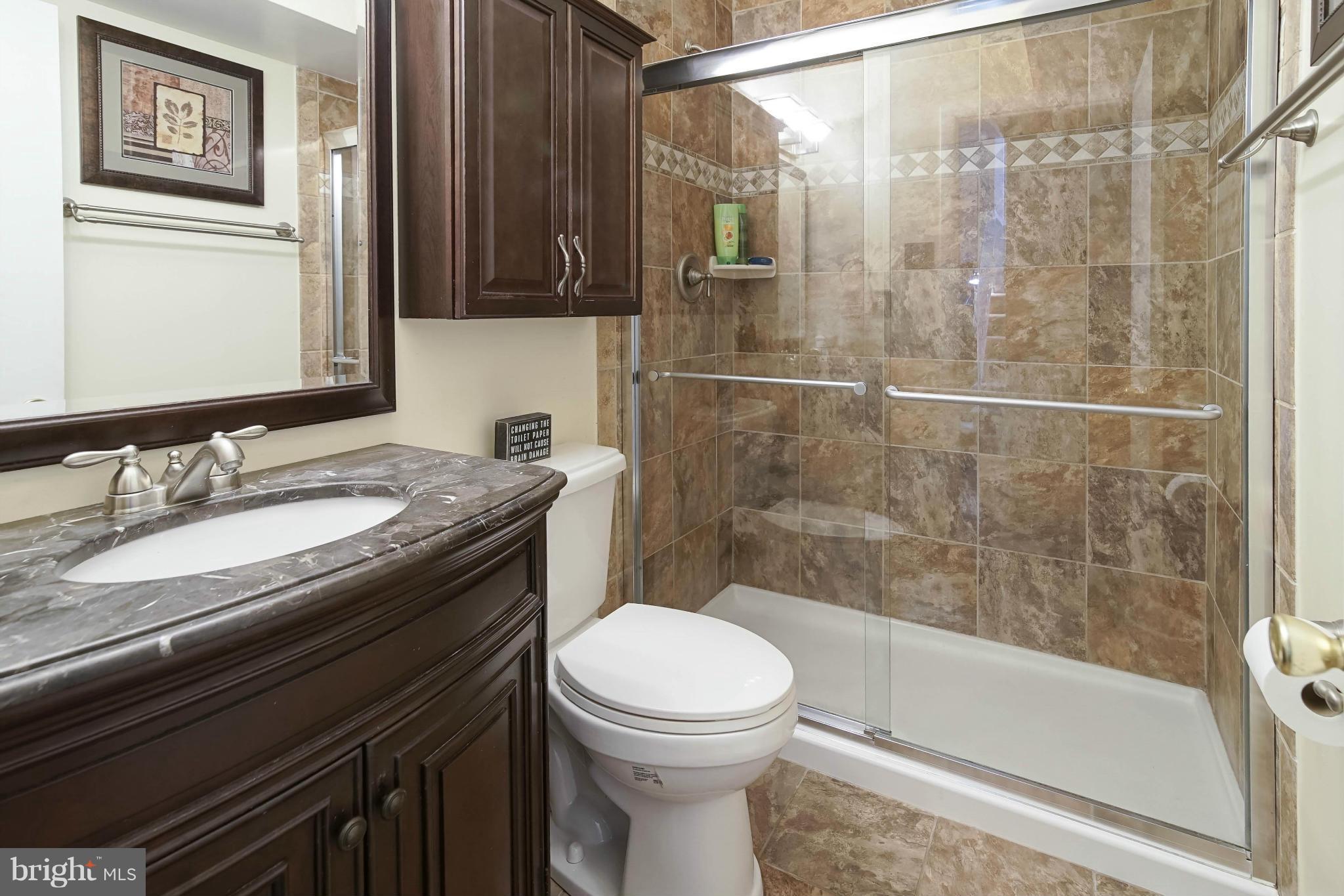 4429 Flintstone Road Alexandria, VA 22306 - Photo 12 of 27 Bath (Master)