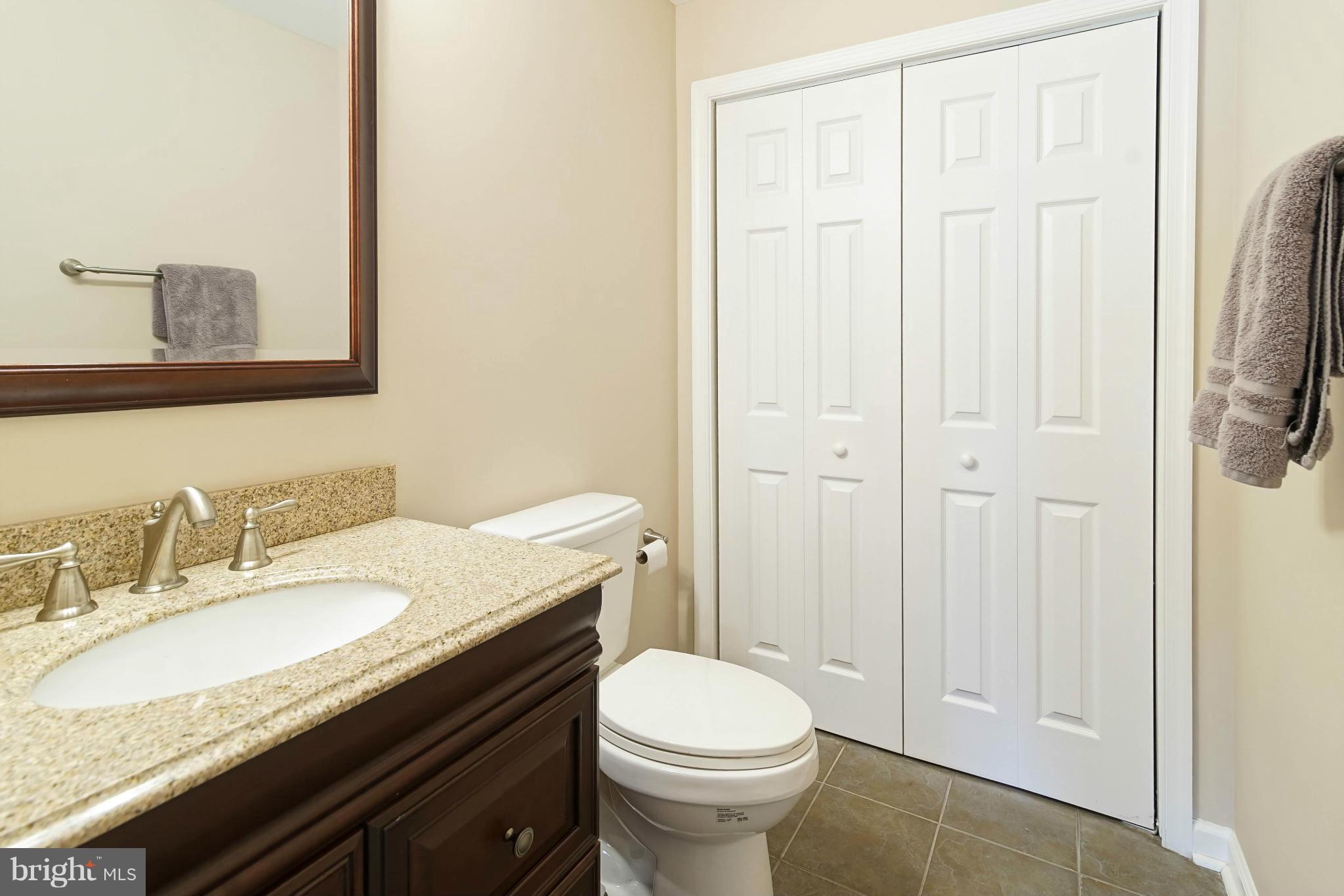 4429 Flintstone Road Alexandria, VA 22306 - Photo 20 of 27 Bath