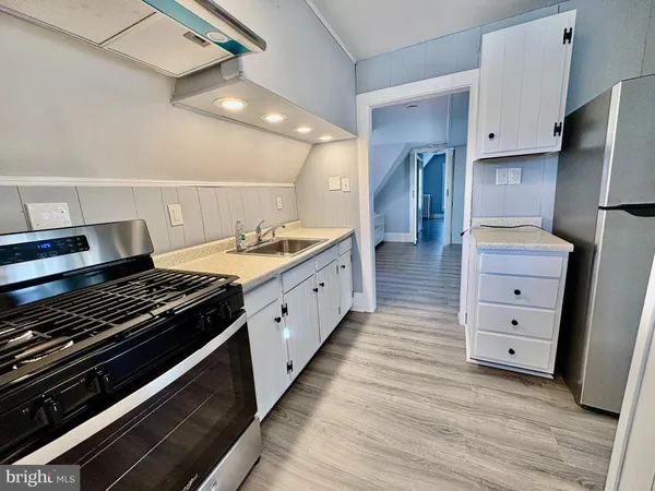 $1,450 | 735 Morgan Avenue, Palmyra, NJ 08065